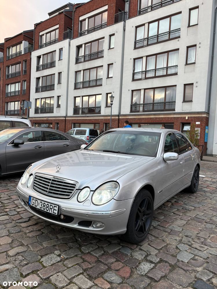 Mercedes-Benz Klasa E 240 Elegance - 1