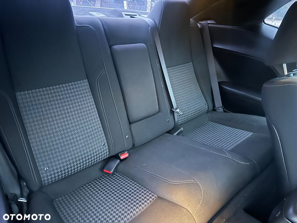 Dodge Challenger Automatik SXT Plus - 32