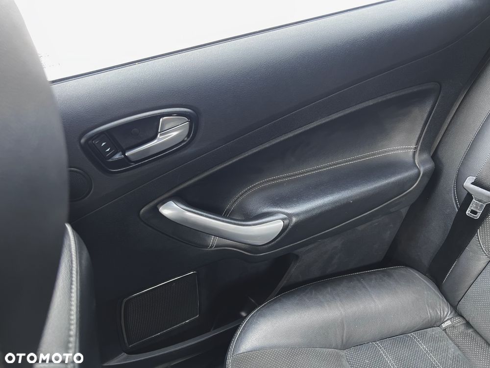 Ford Mondeo 2.0 TDCi Titanium - 24