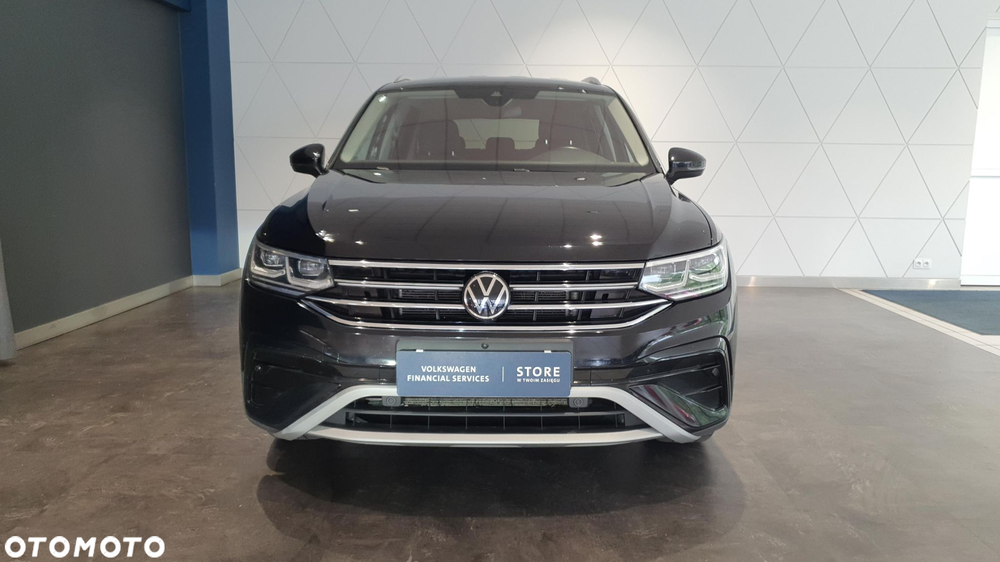 Volkswagen Tiguan Allspace 2.0 TDI 4Mot Elegance DSG - 8