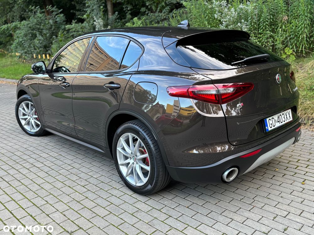 Alfa Romeo Stelvio 2.0 Turbo Executive Q4 - 7