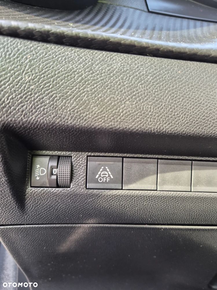 Peugeot 208 PureTech 75 Active - 17