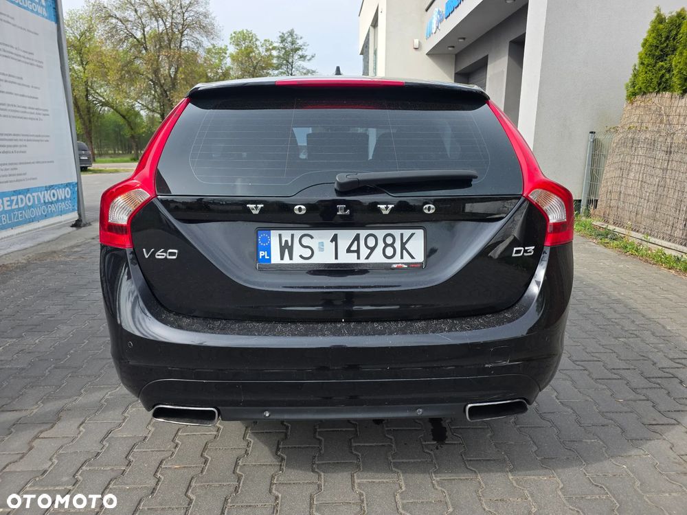 Volvo V60 D3 Momentum - 5