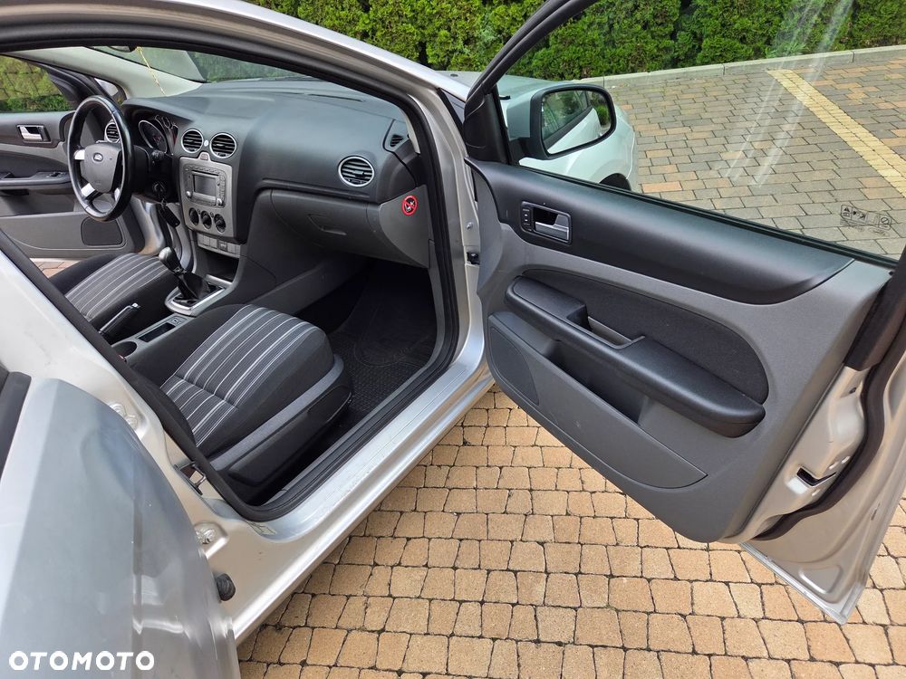Ford Focus 1.6 TDCi cDPF Silver X - 11