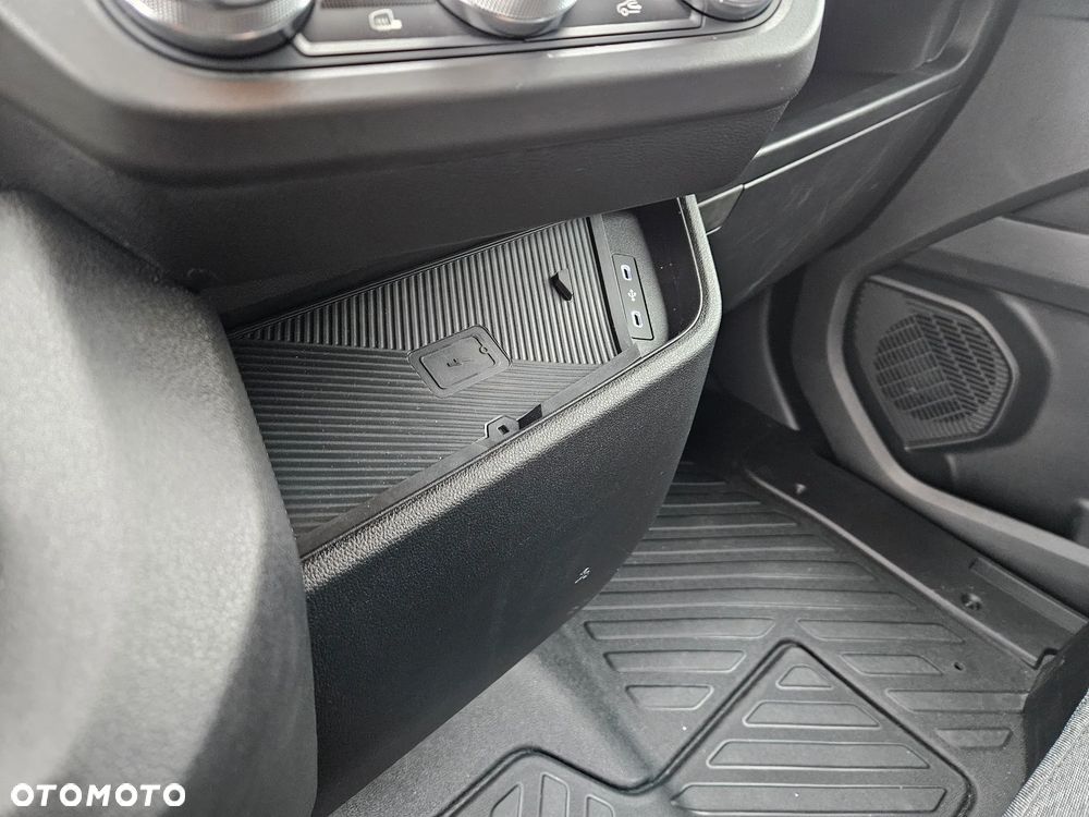 Renault Master międzynarodówka 10 EP 170 KM - 10