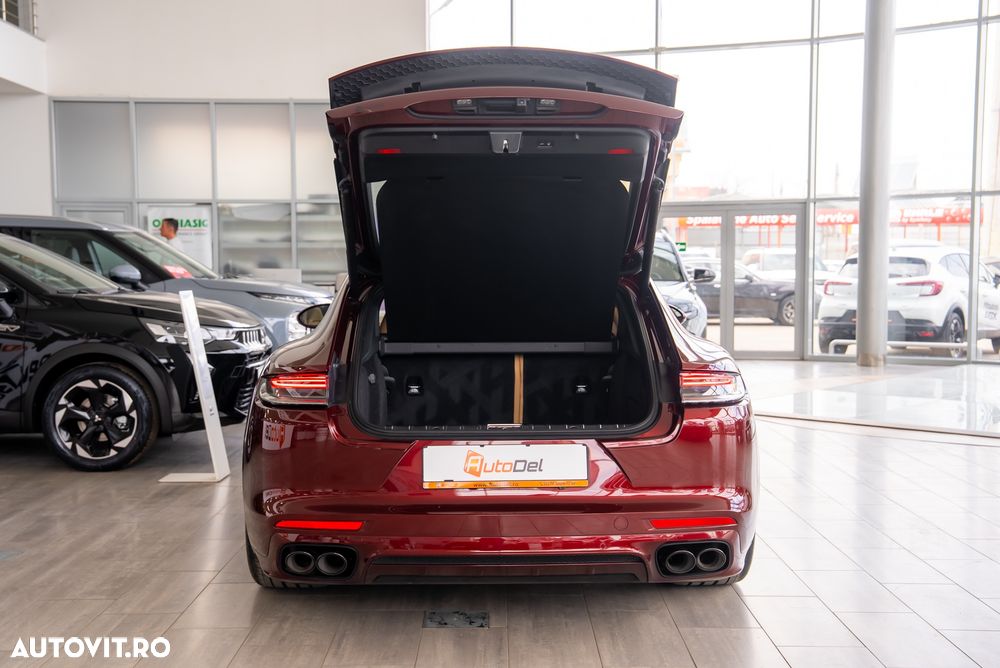 Porsche Panamera 4 E-Hybrid Platinum Edition - 18
