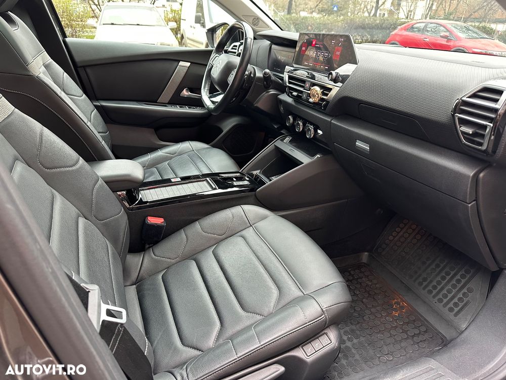Citroën C4 BlueHDi 130 Stop&Start EAT8 SHINE - 13