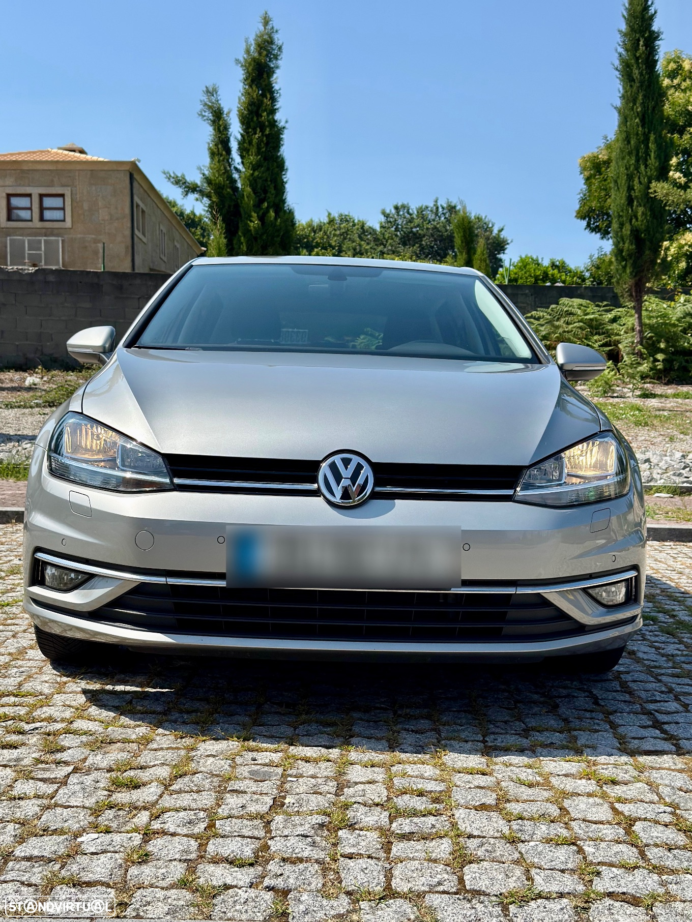 VW Golf 1.0 TSI Confortline DSG - 2