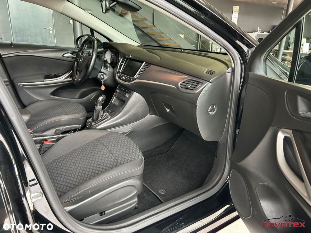Opel Astra - 13