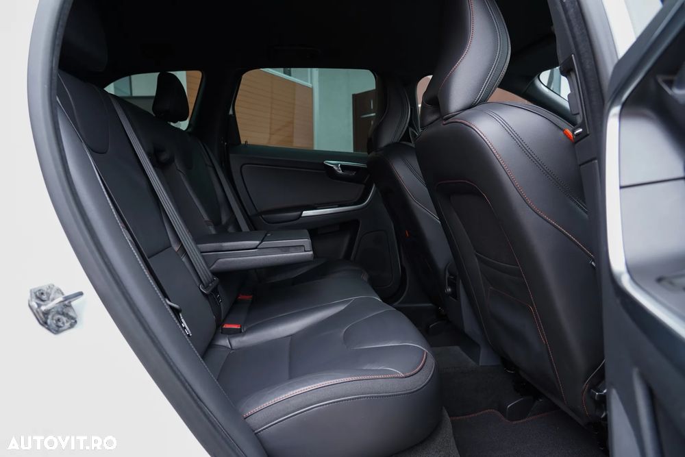 Volvo XC 60 D4 Geartronic Ocean Race - 10
