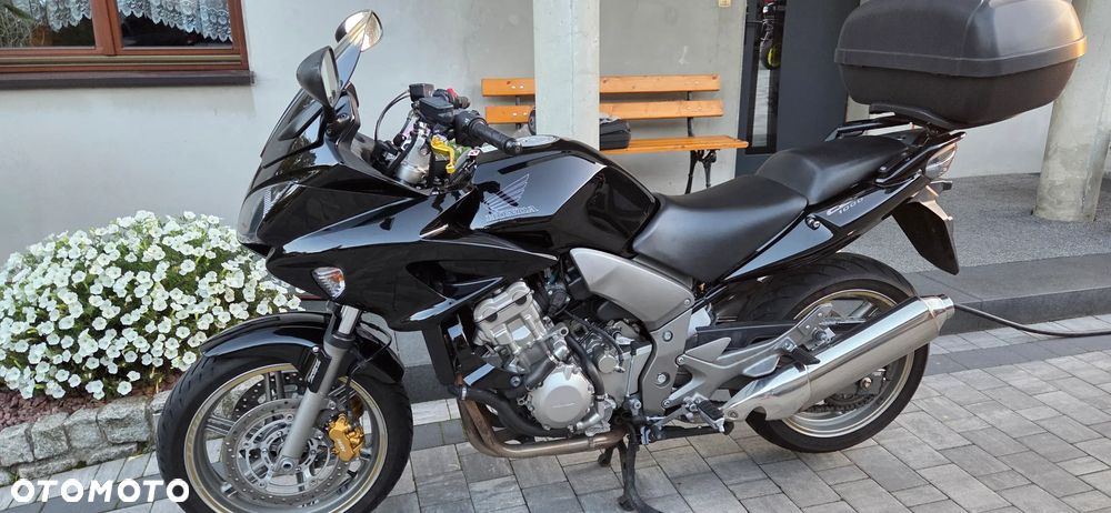 Honda CBF - 14