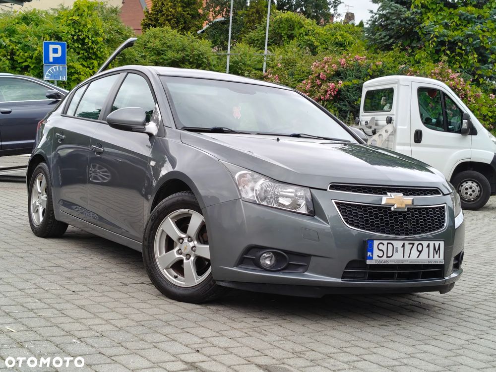Chevrolet Cruze 1.6 LT - 4
