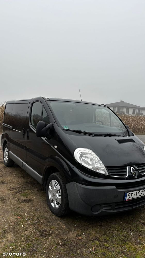 Renault Trafic - 2