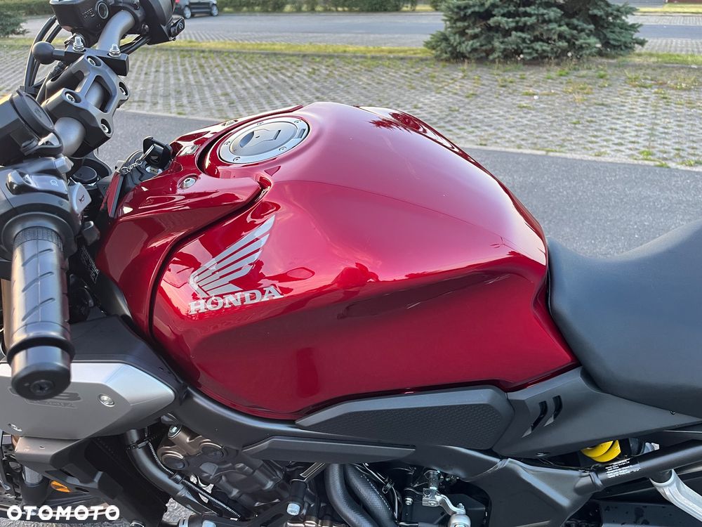 Honda CB - 21