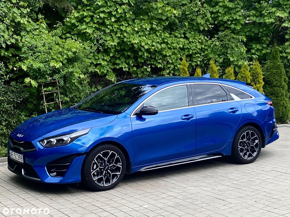 Kia ProCeed - 23