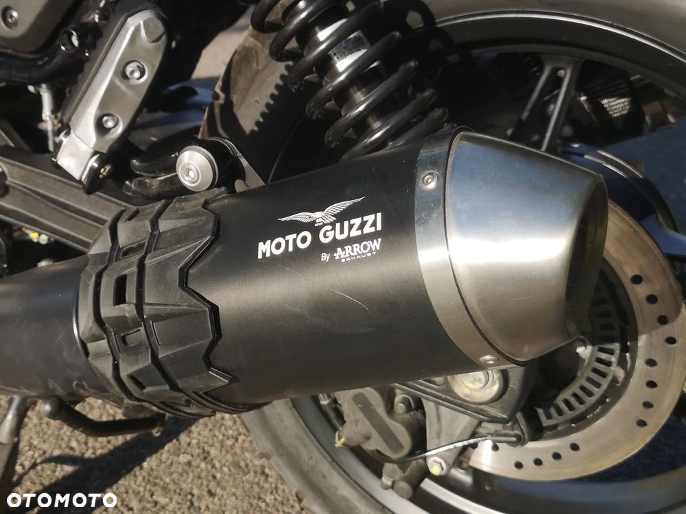 Moto Guzzi V7 - 13