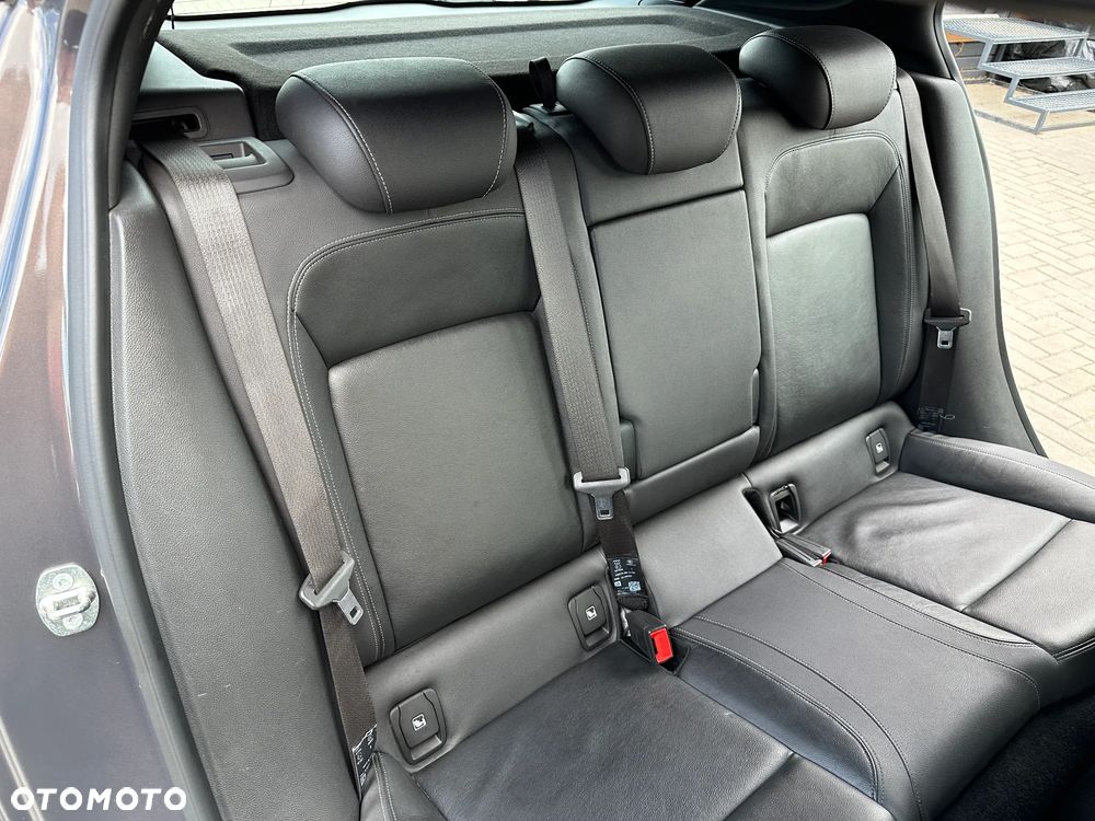 Opel Astra - 23