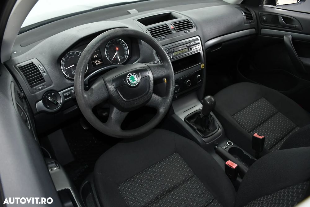 Skoda Octavia - 5