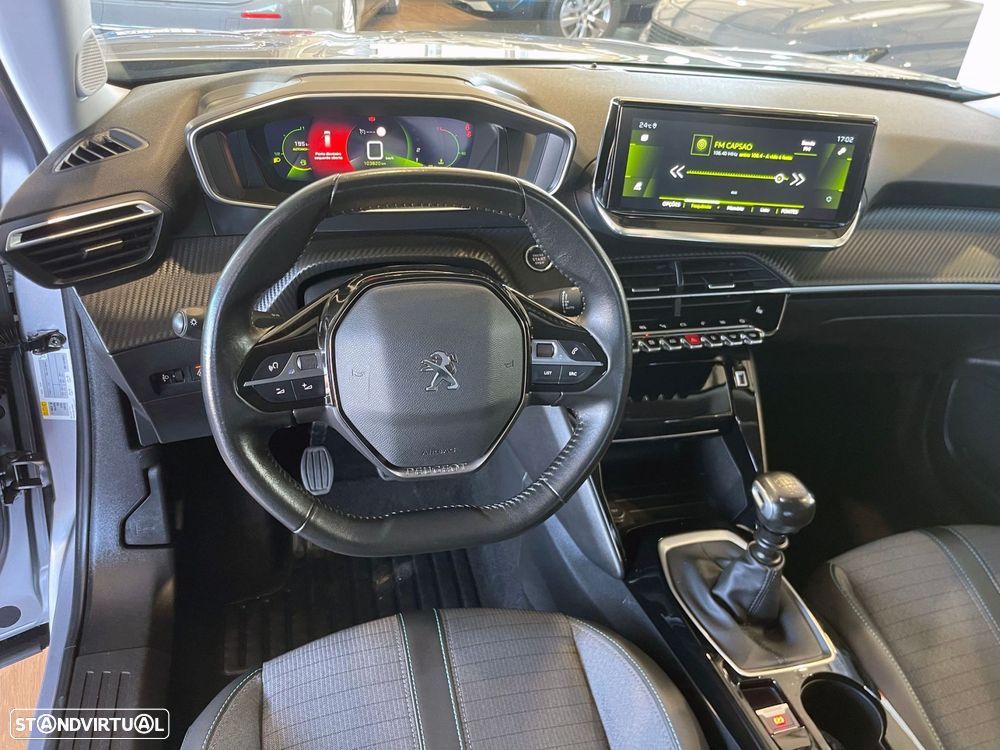 Peugeot 2008 1.2 PureTech Allure - 10