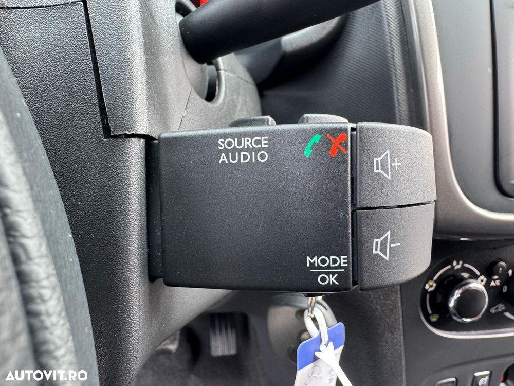 Dacia Logan 1.5 dCi Prestige - 26