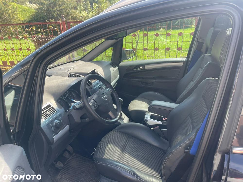 Opel Zafira 1.9 CDTI Cosmo - 8
