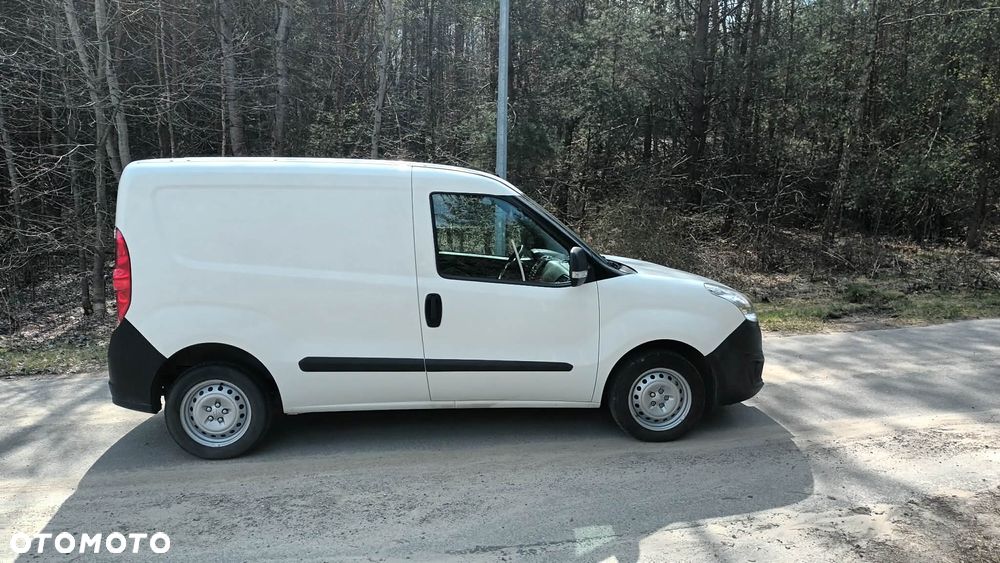 Opel Combo - 2