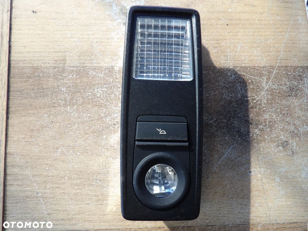 BMW - F11 - LAMPKA SUFITOWA - PODSUFITKI - 9202922 - 1