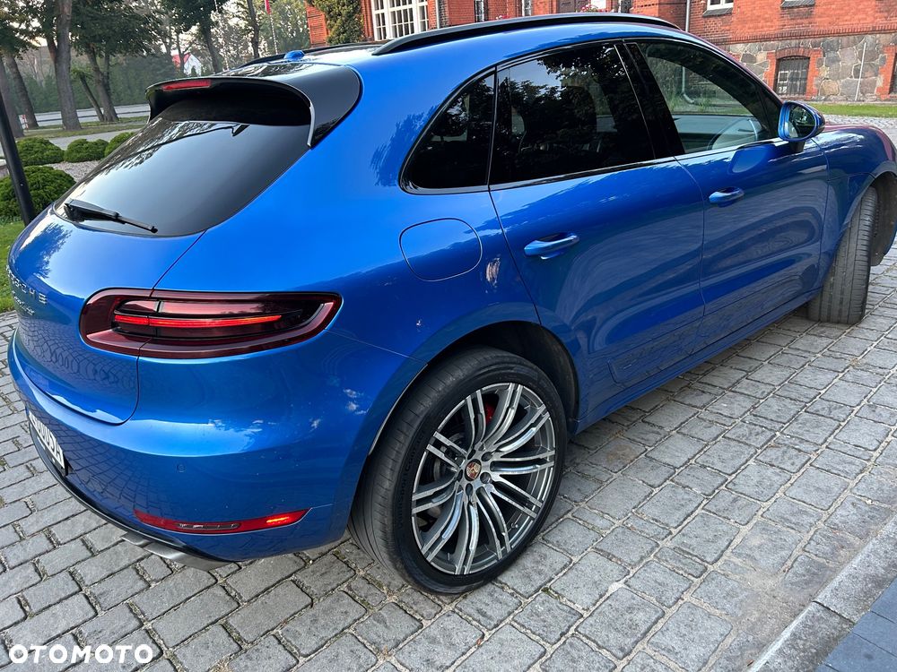 Porsche Macan Turbo - 6