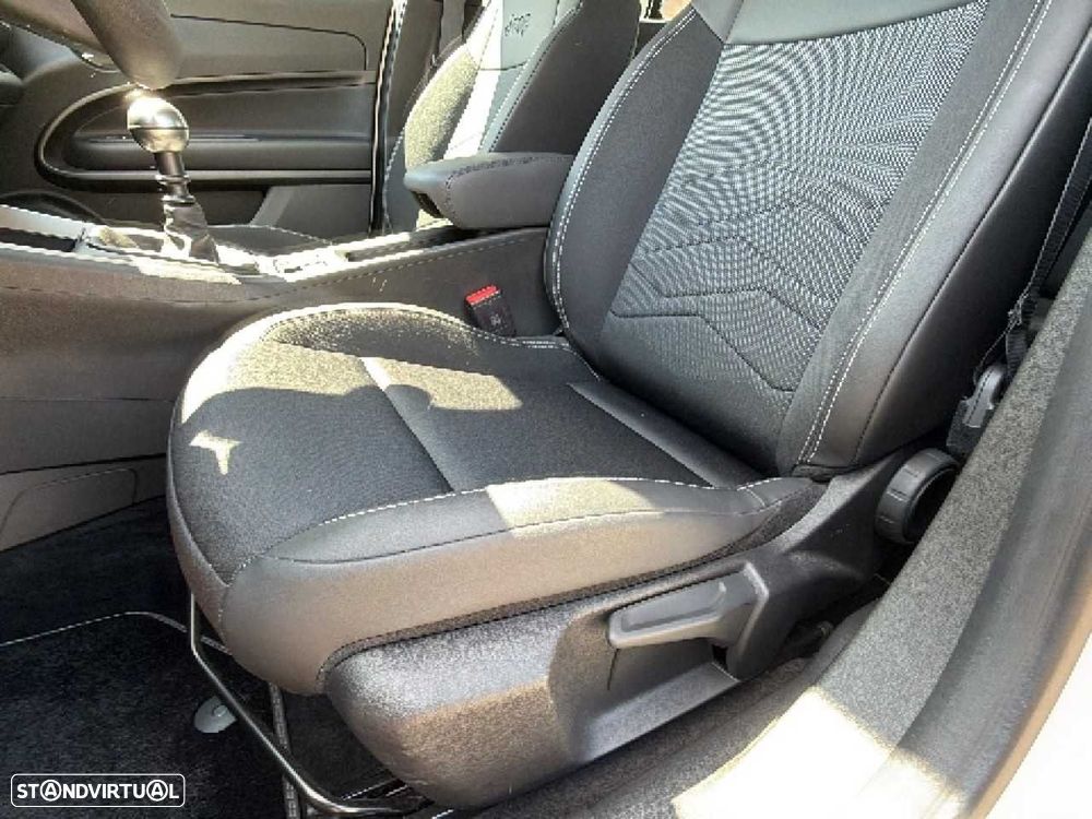 Jeep Avenger 1.2 TG Altitude - 10