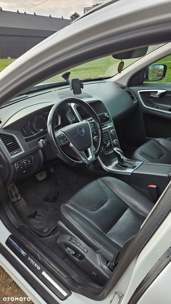 Volvo XC 60 T5 AWD Summum - 15