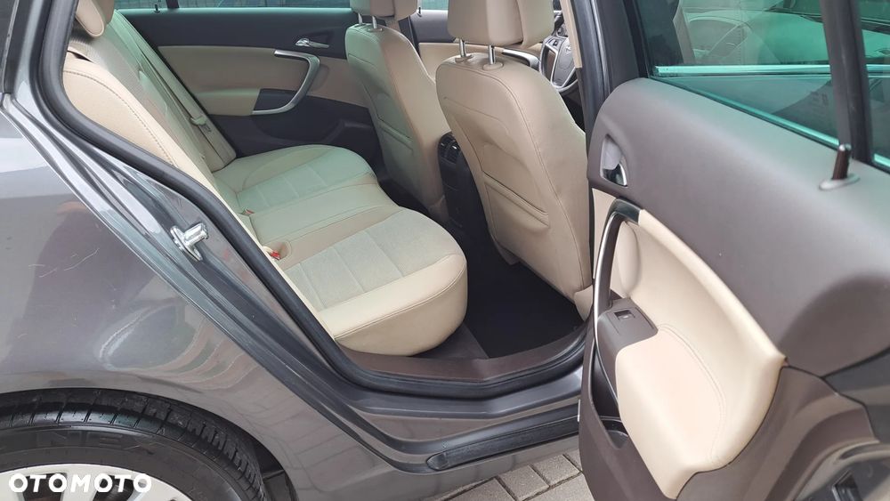 Opel Insignia 2.0 CDTI Cosmo - 19