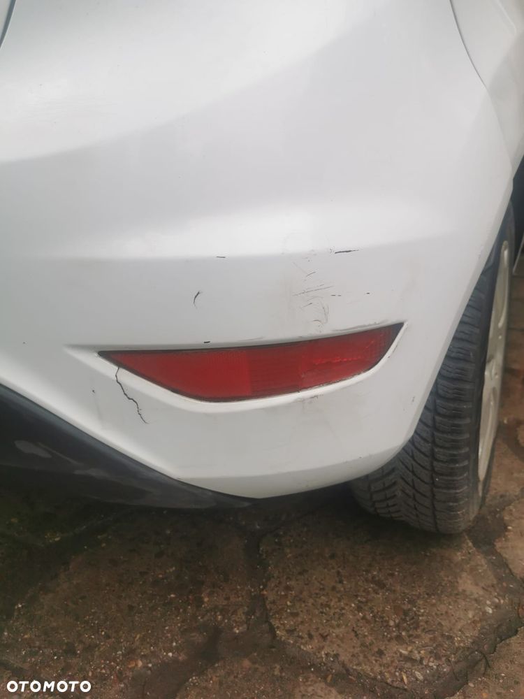 Ford Fiesta 1.4 Trend - 18
