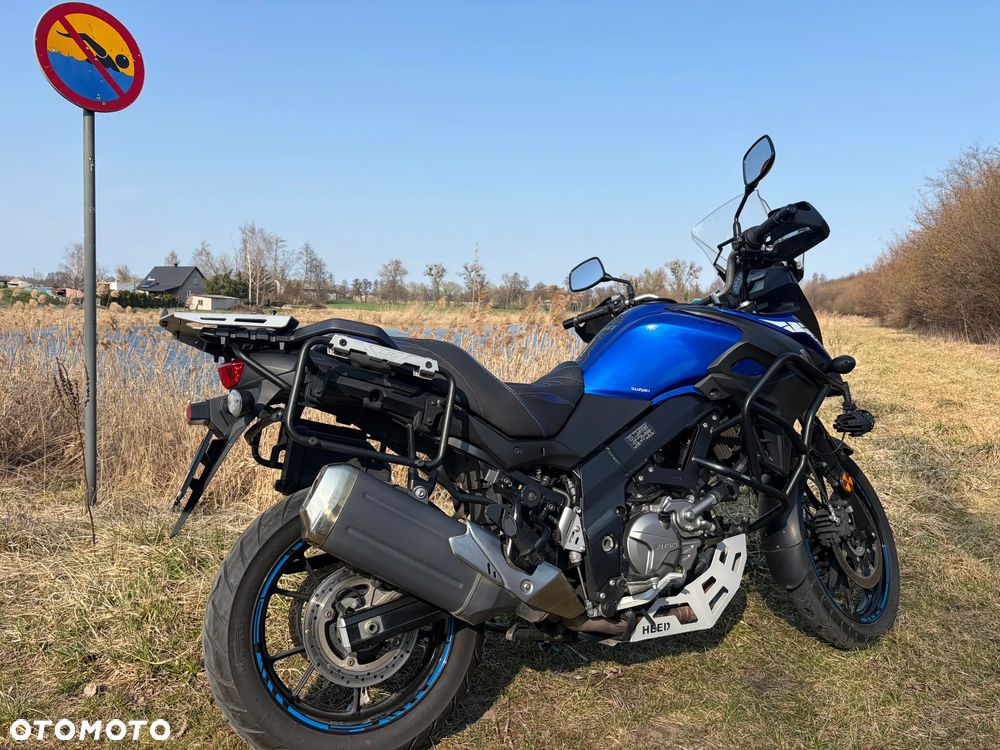 Suzuki V-STROM - 5