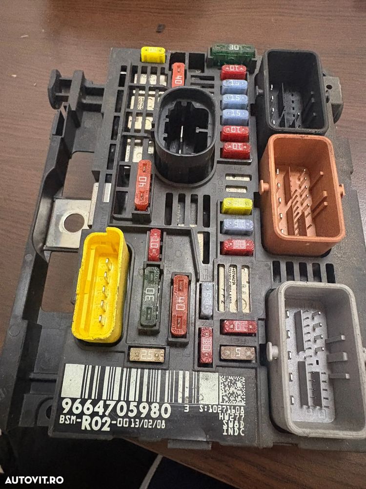 Citroen C5 Modul siguranțe 9664705980 - 1