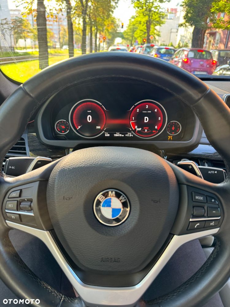 BMW X6 xDrive40d - 21