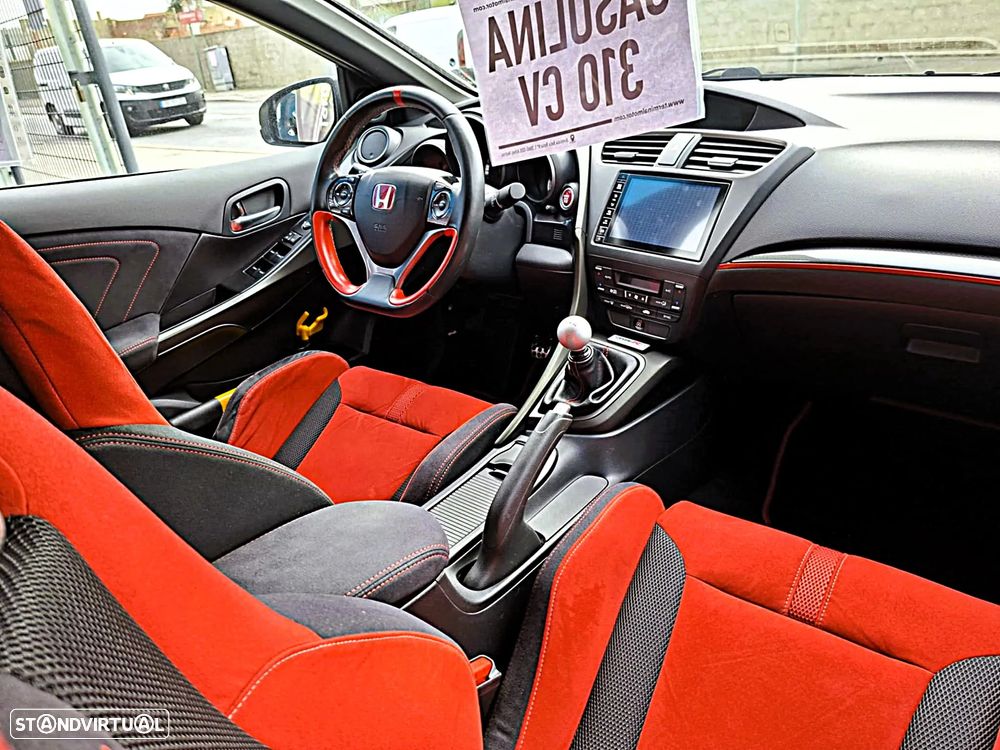 Honda Civic 2.0 VTEC Turbo Type R GT - 24