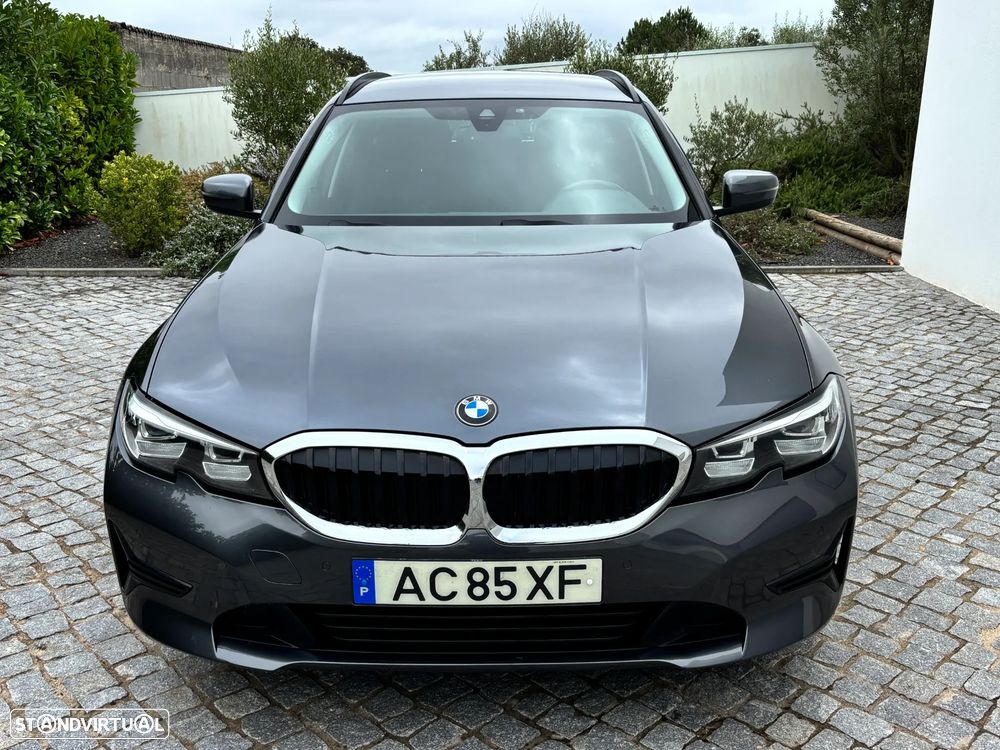 BMW 330 - 3