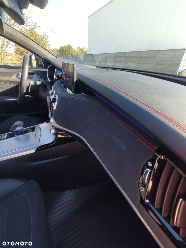 Kia Stinger 3.3 T-GDI V6 GT Prestige Line AWD - 20