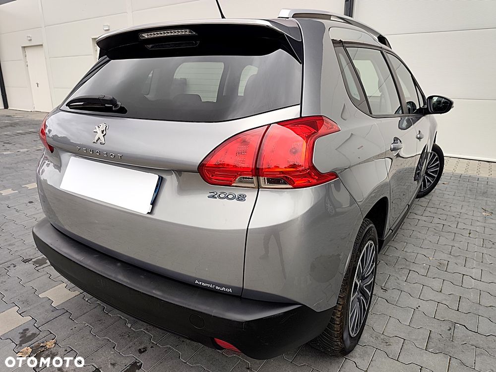 Peugeot 2008 1.2 Pure Tech Active - 27
