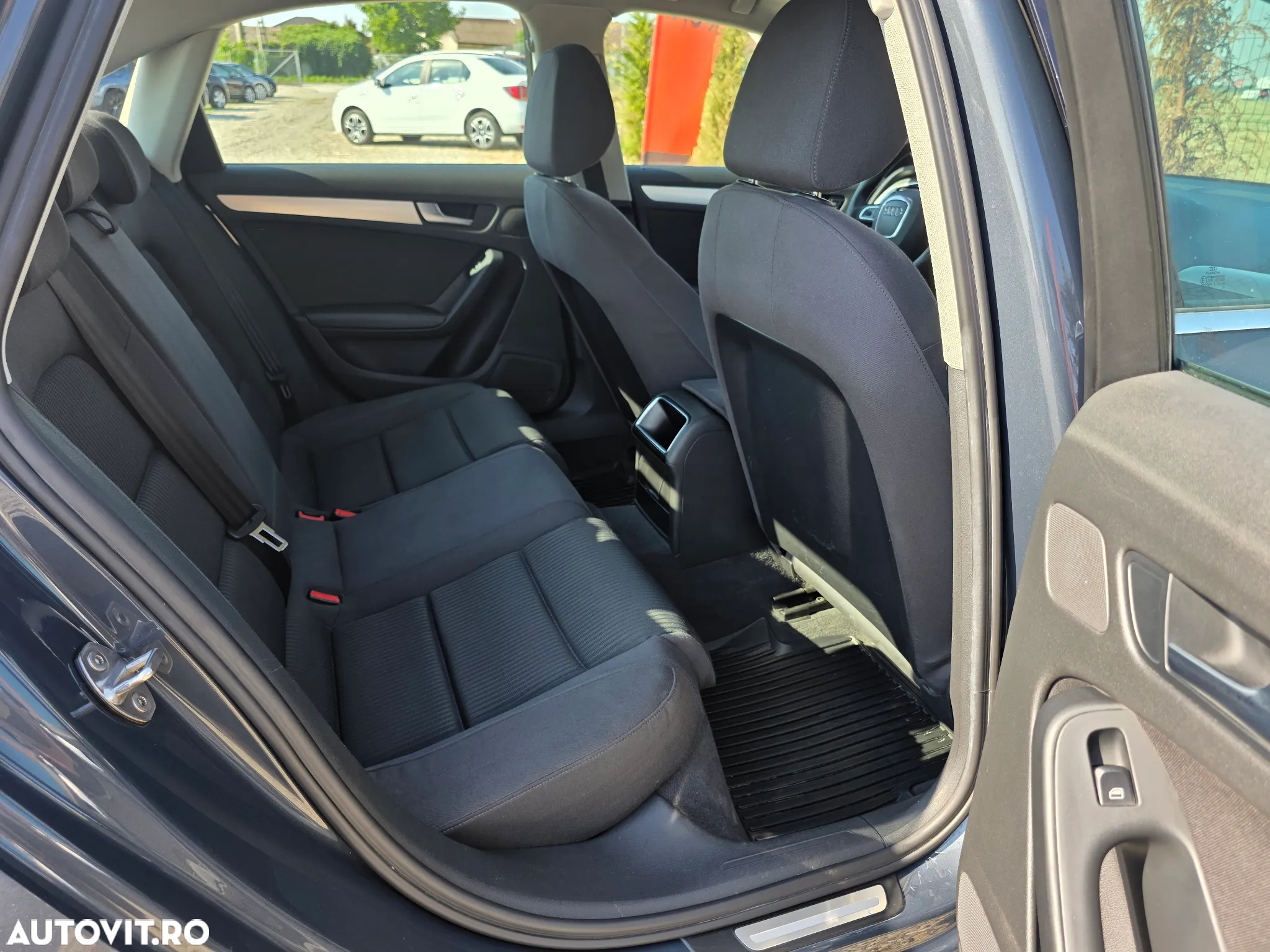 Audi A4 2.0 TDI B8 Multitronic - 14