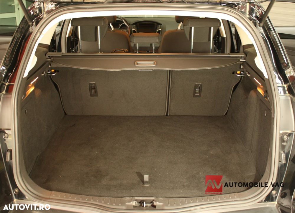 Ford Focus 1.5 TDCi DPF Start-Stopp-System Business - 13