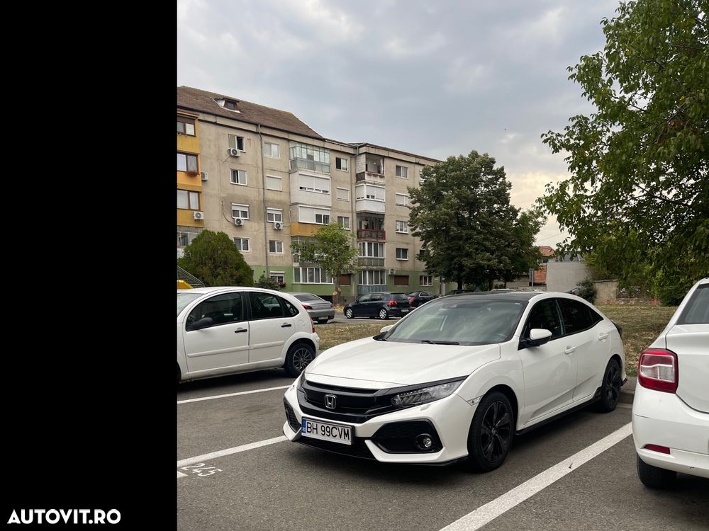 Honda Civic 1.5 VTEC Turbo Sport Plus - 3