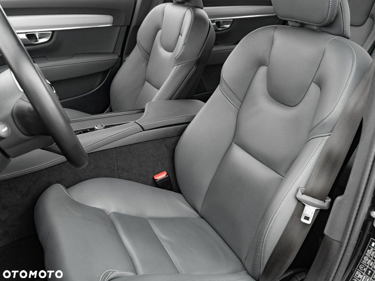 Volvo S90 D5 AWD Momentum - 15