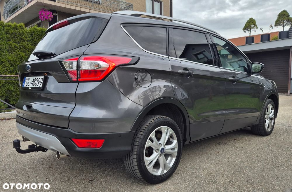 Ford Kuga 2.0 TDCi AWD Titanium - 4