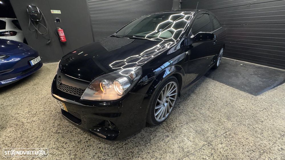 Opel Astra GTC 1.7 CDTI - 10