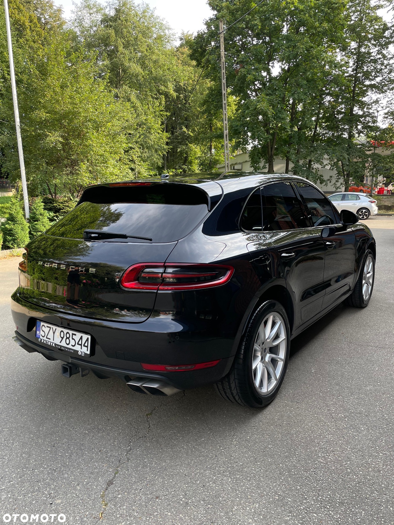 Porsche Macan Turbo PDK - 19