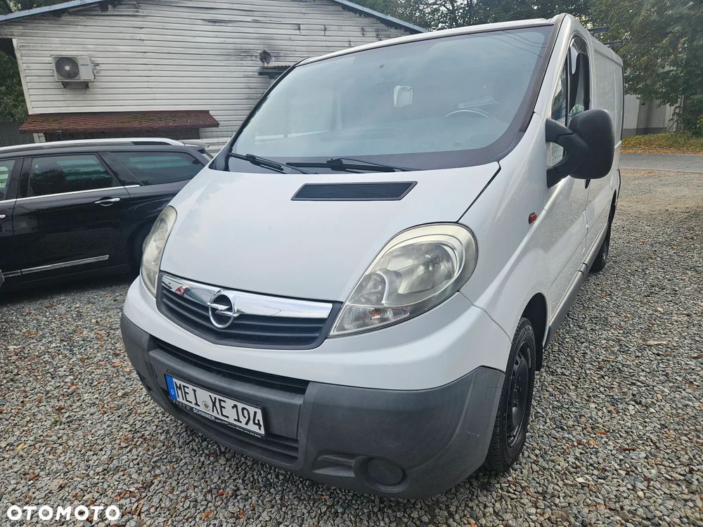 Opel VIVARO - 1