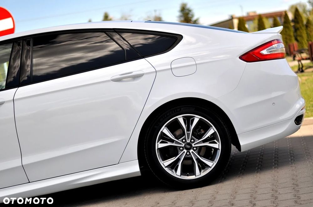 Ford Mondeo 2.0 TDCi ST-Line - 12