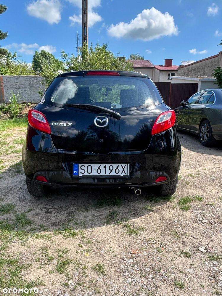 Mazda 2 - 4