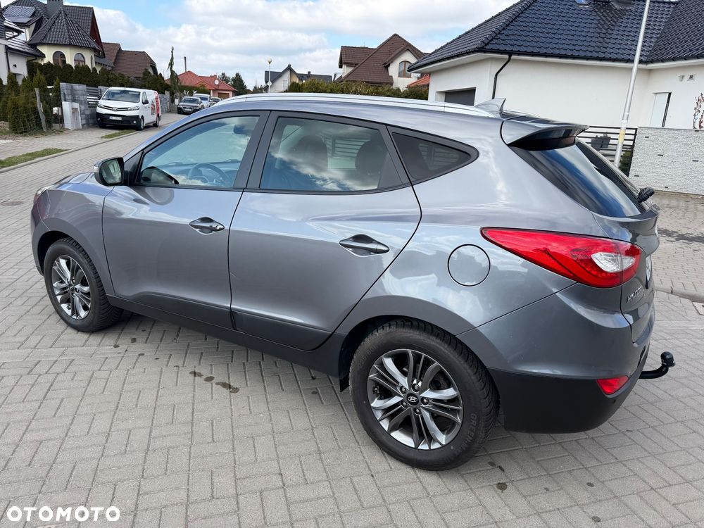 Hyundai ix35 1.7 CRDi 2WD Fifa World Cup Edition - 11